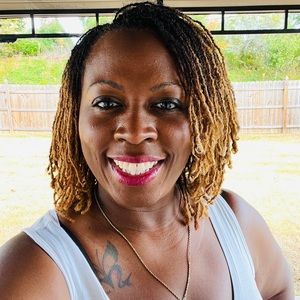 Meet your Posher, Chinessa